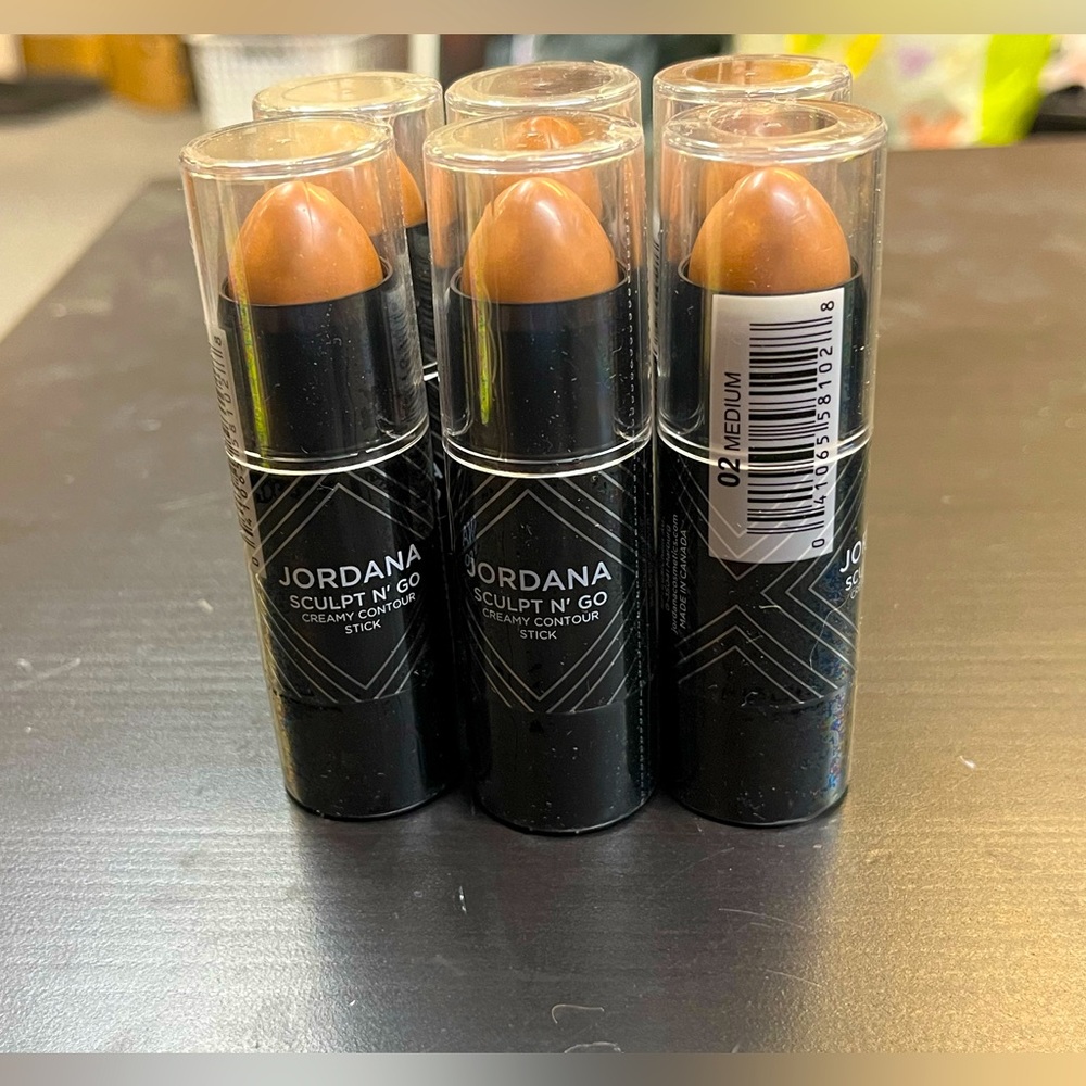 jordana sculpt n’ go contour stick in the shade medium